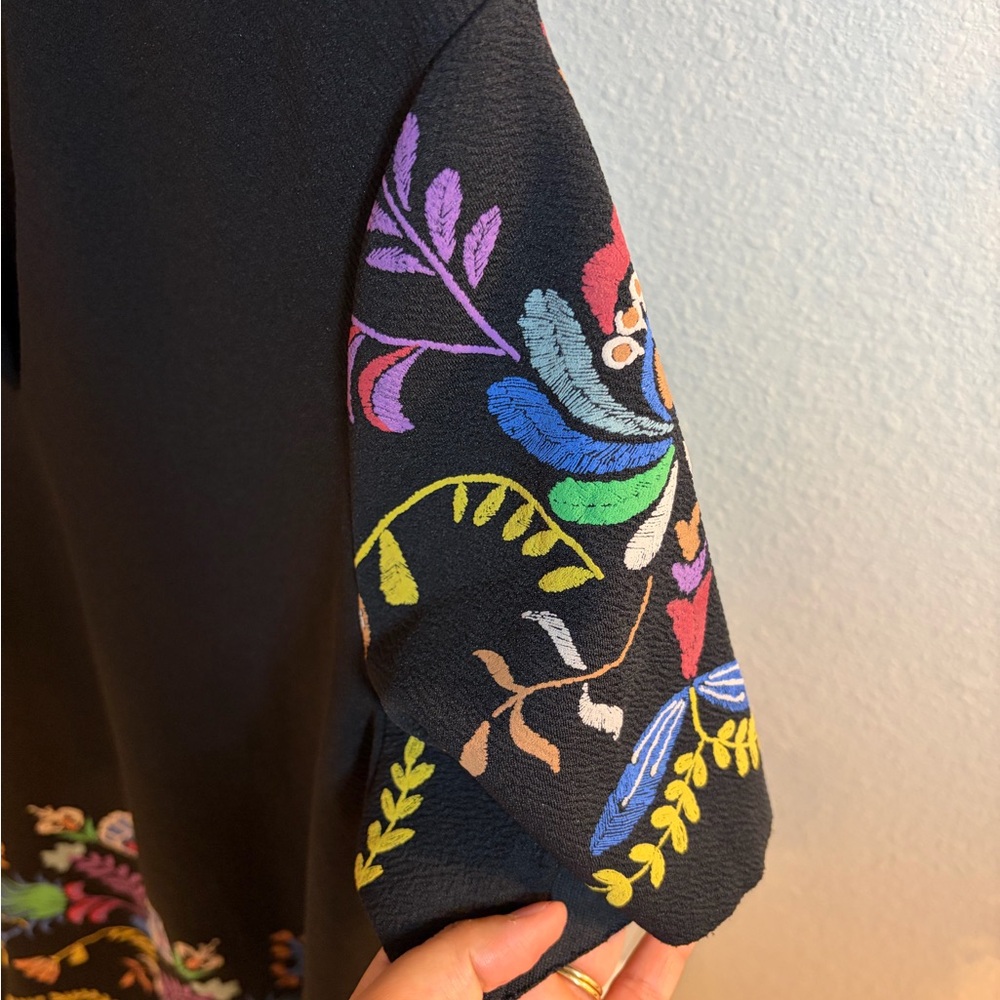 Zara Black midi Dress with floral details. Size XL - Picture 6 of 8